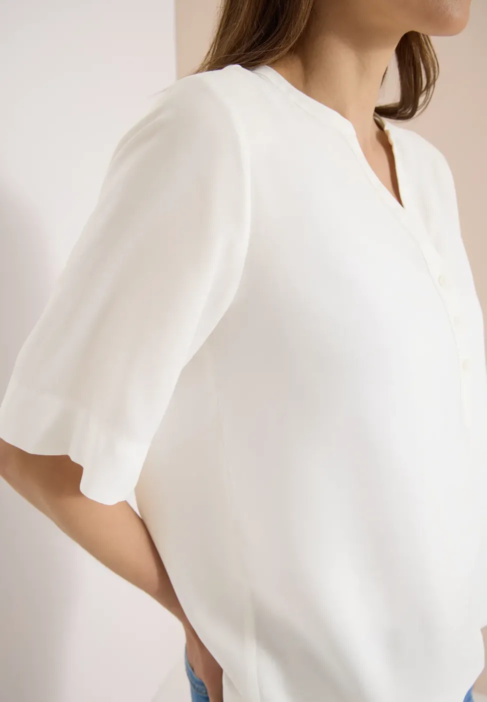 Blouse à manches 3/4 avec col fendu