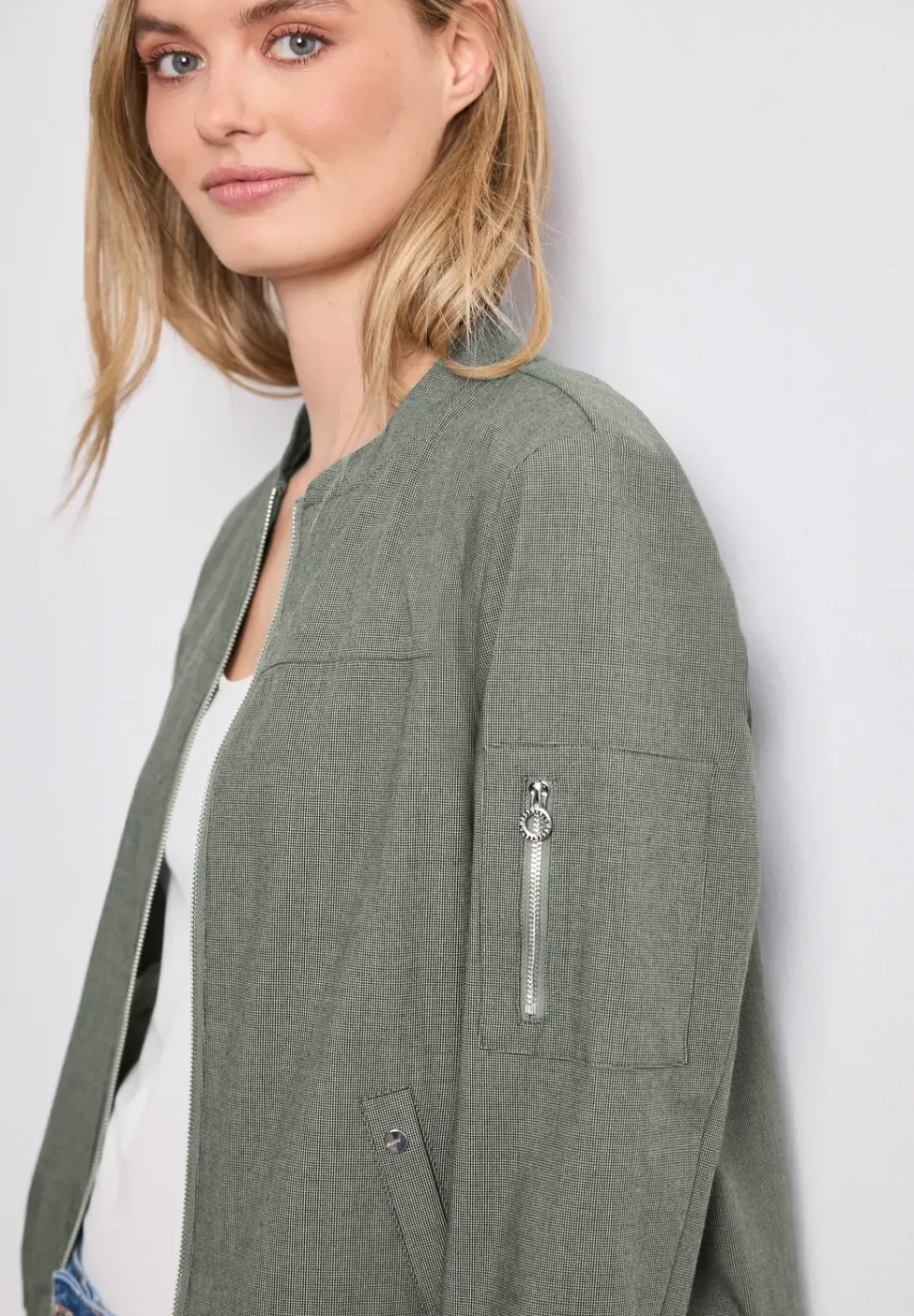 Blouson avec col rond et fermeture éclair