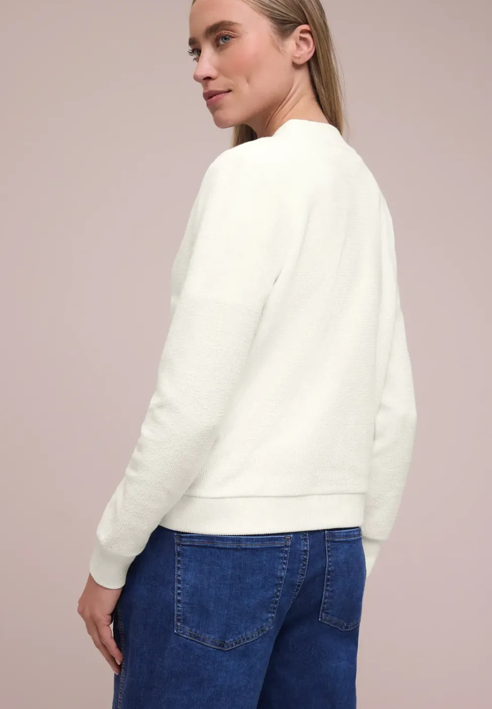 Blouson avec fermeture éclair et structure