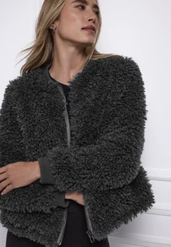 Blouson en fausse fourrure
