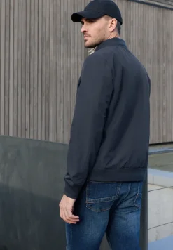 Blouson robuste