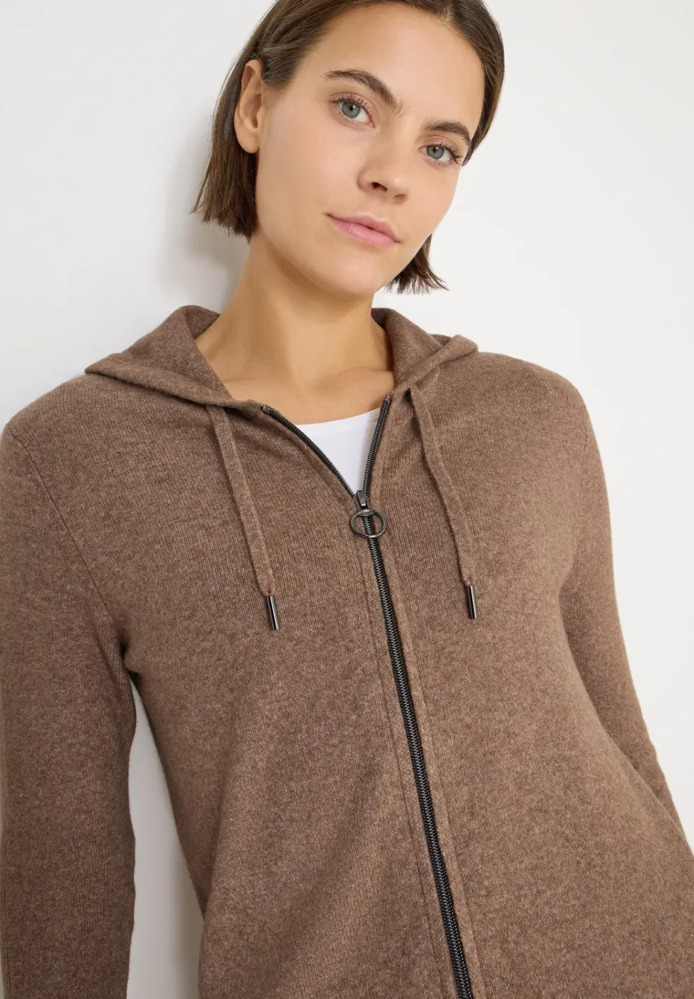 Cardigan cosy avec hoodie