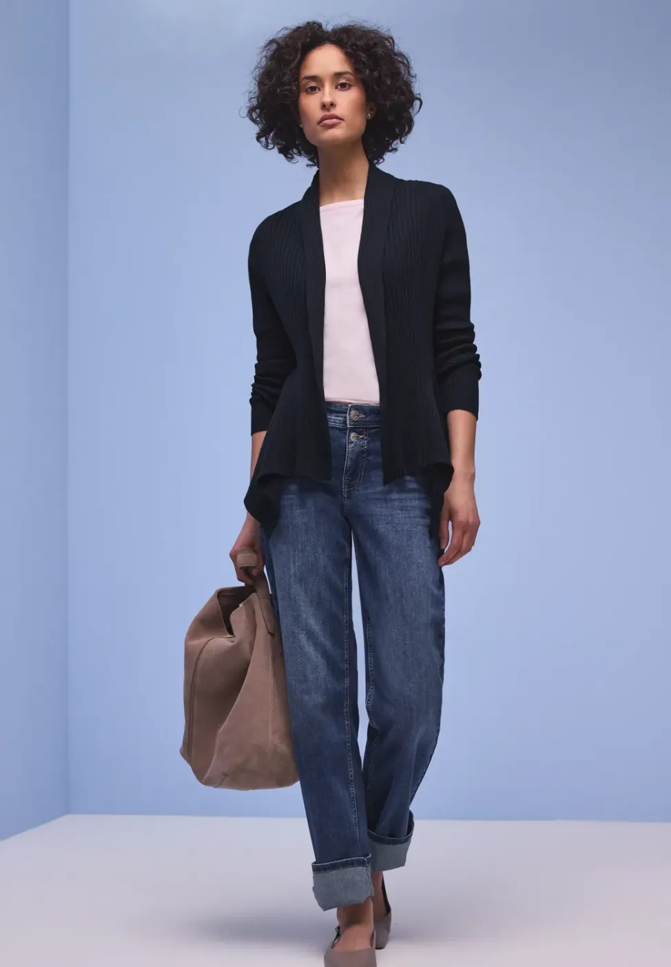 Cardigan Cutline