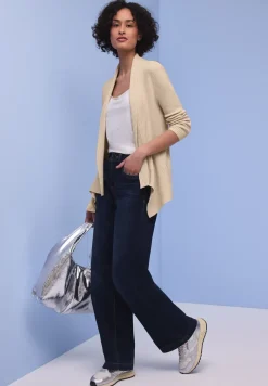 Cardigan Cutline