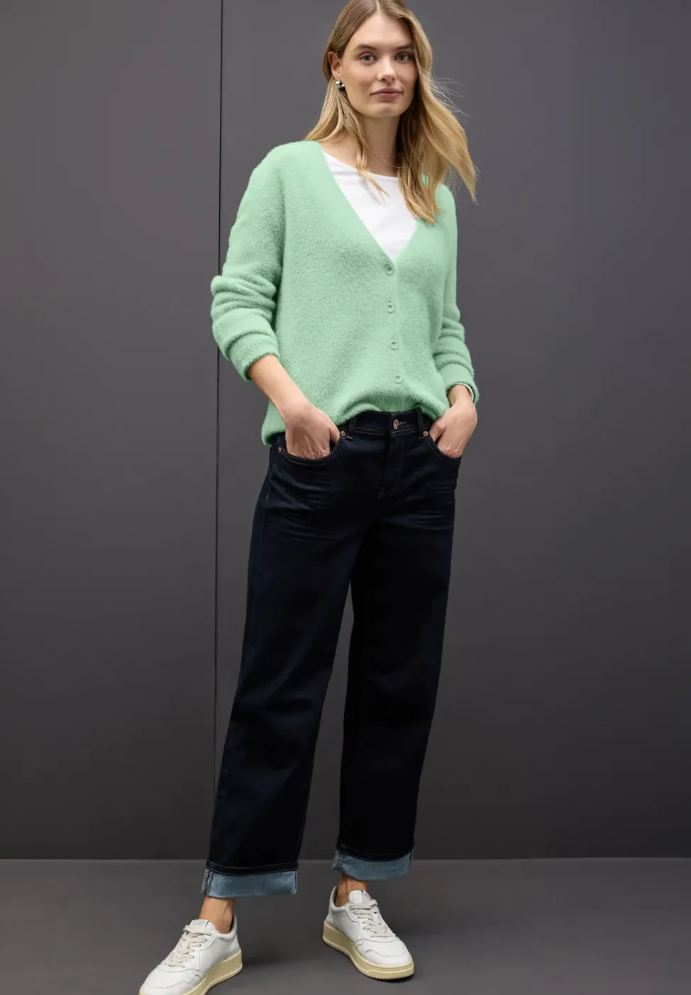 Cardigan douillet à col en V