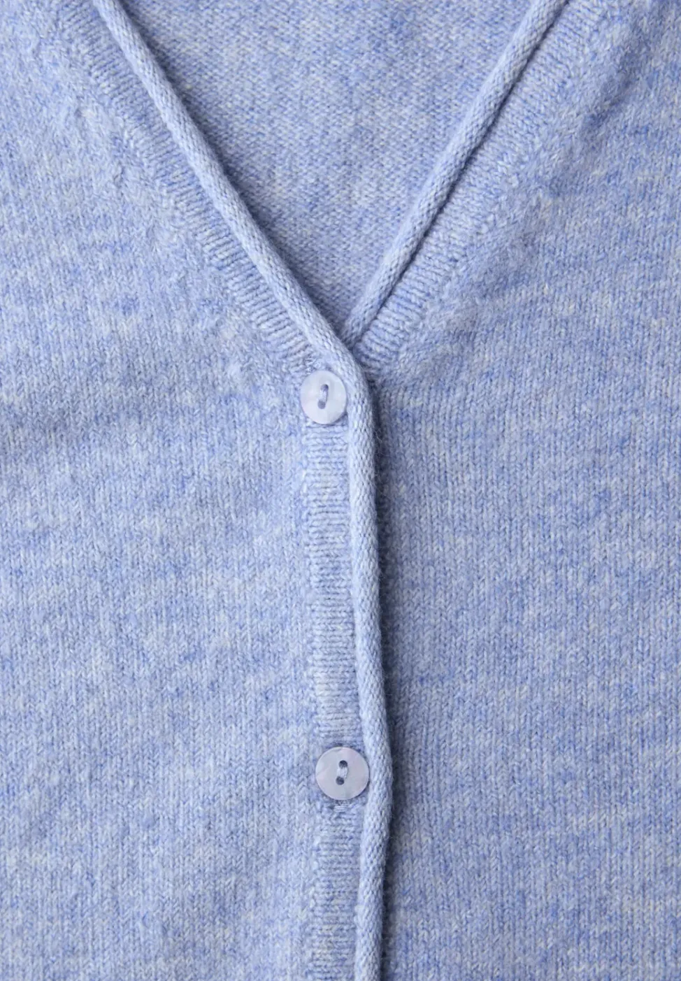 Cardigan douillet à col en V
