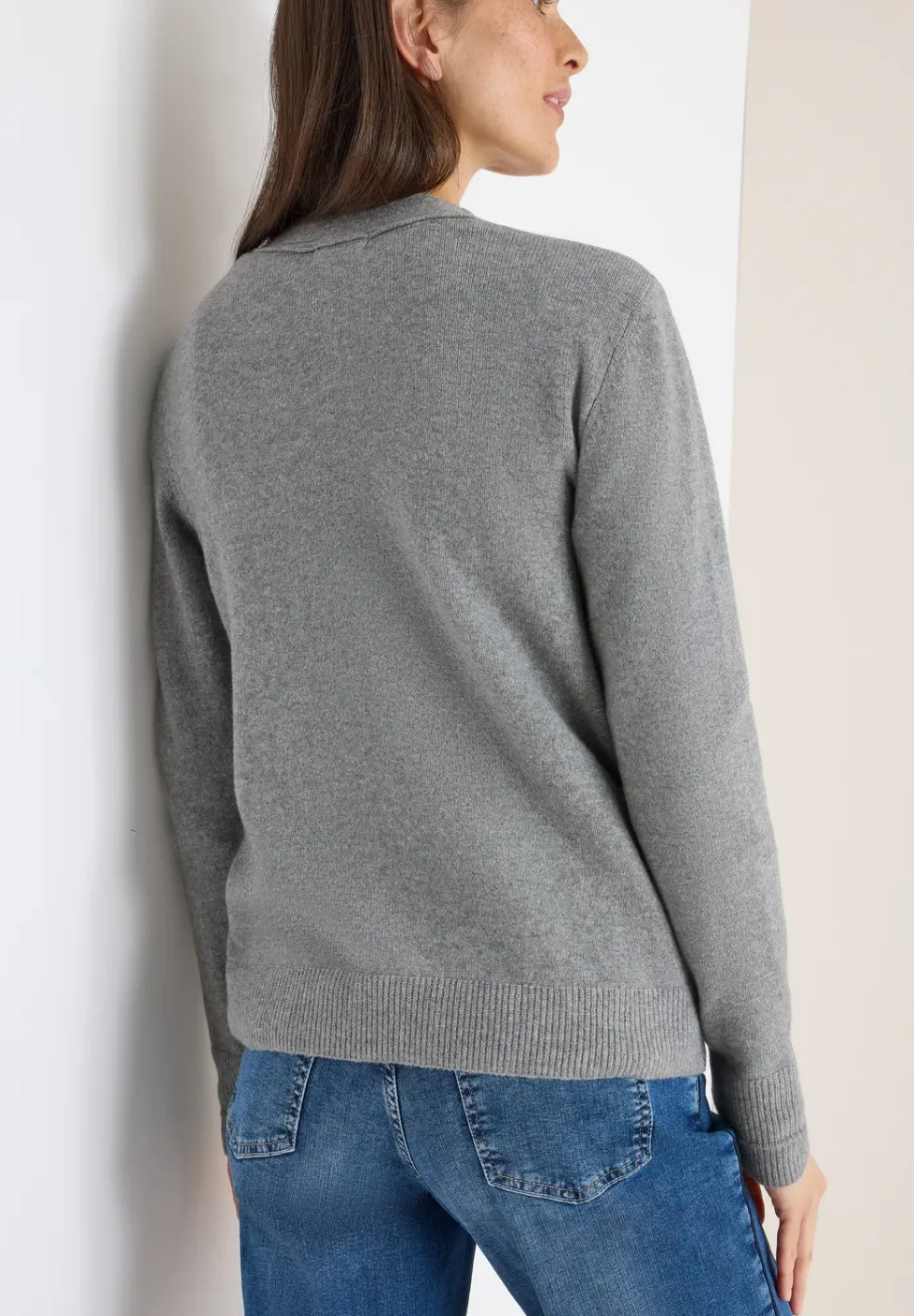 Cardigan doux à col en V