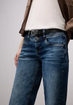 Ceinture avec structure