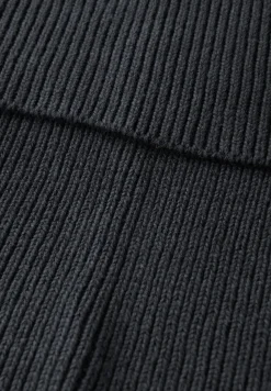 Écharpe loop en tricot côtelé