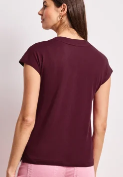 Chemise à épaules tombantes et col en V