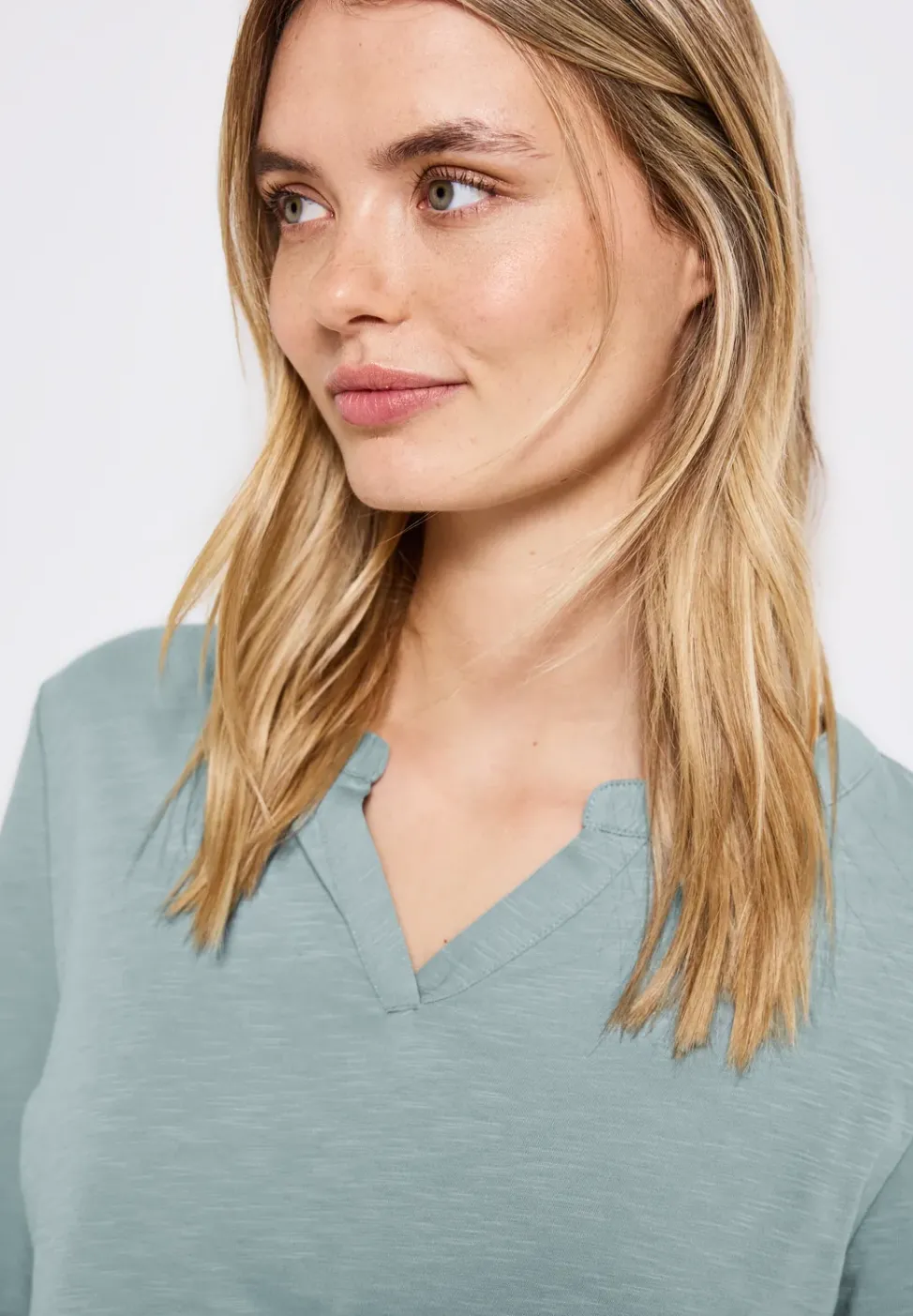 Chemise en jersey à col fendu