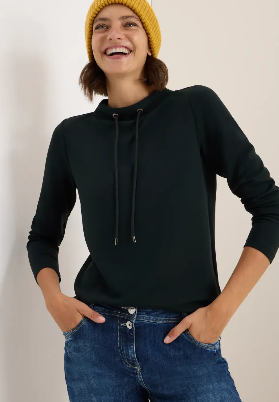 Chemise Funnel Neck