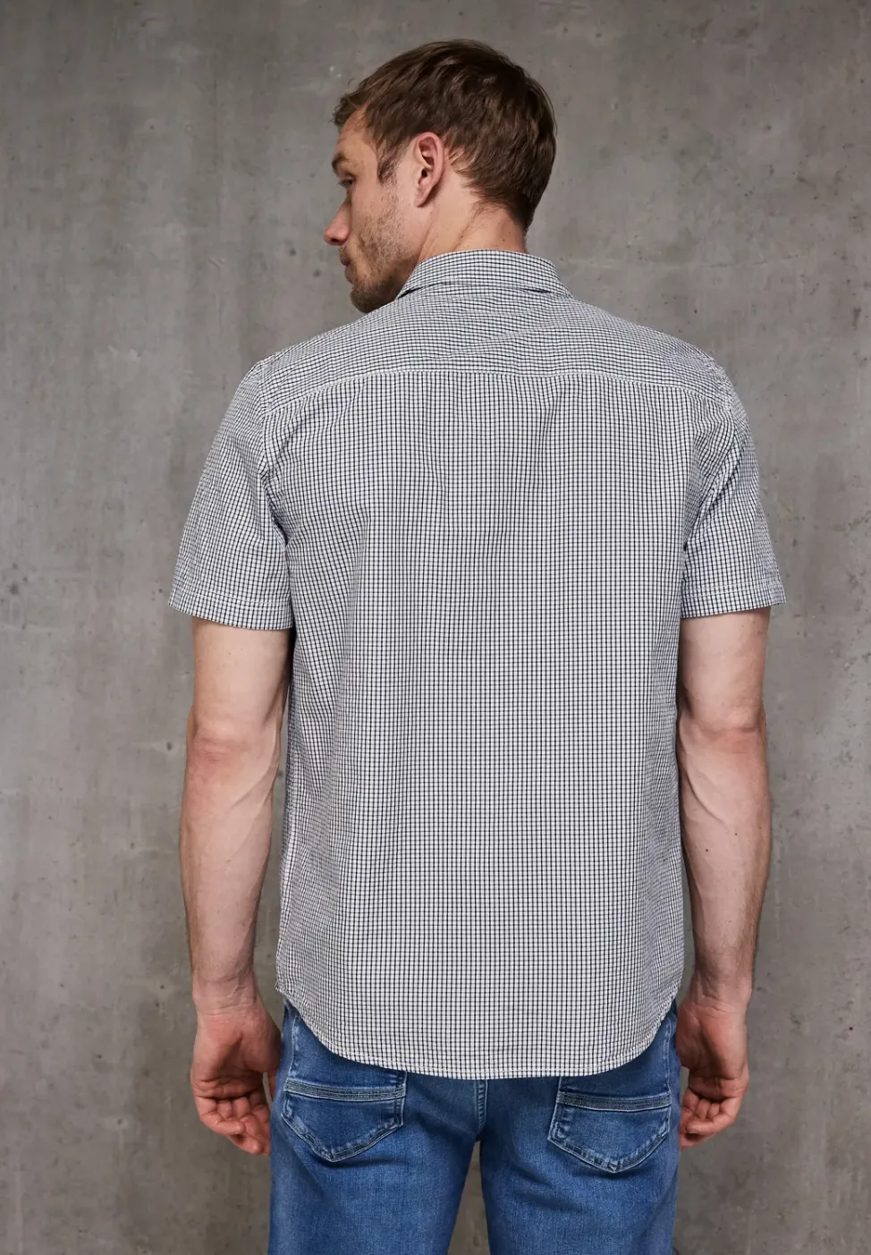 Chemise à carreaux