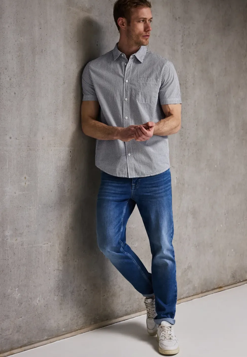 Chemise à carreaux