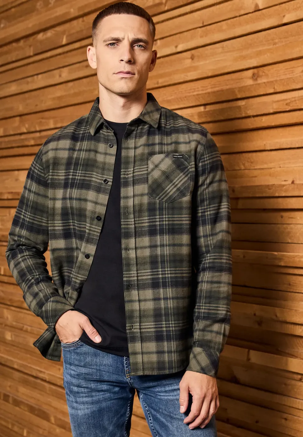 Chemise à carreaux en flanelle
