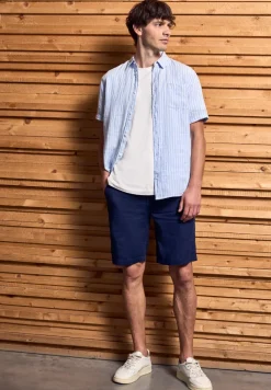 Chemise en lin rayée