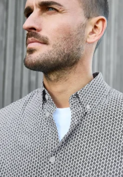 Chemise en popeline à motifs