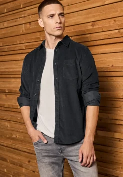 Chemise en velours côtelé doux