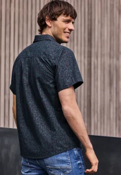 Chemise à manches courtes avec imprimé allover