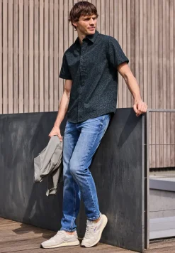 Chemise à manches courtes avec imprimé allover
