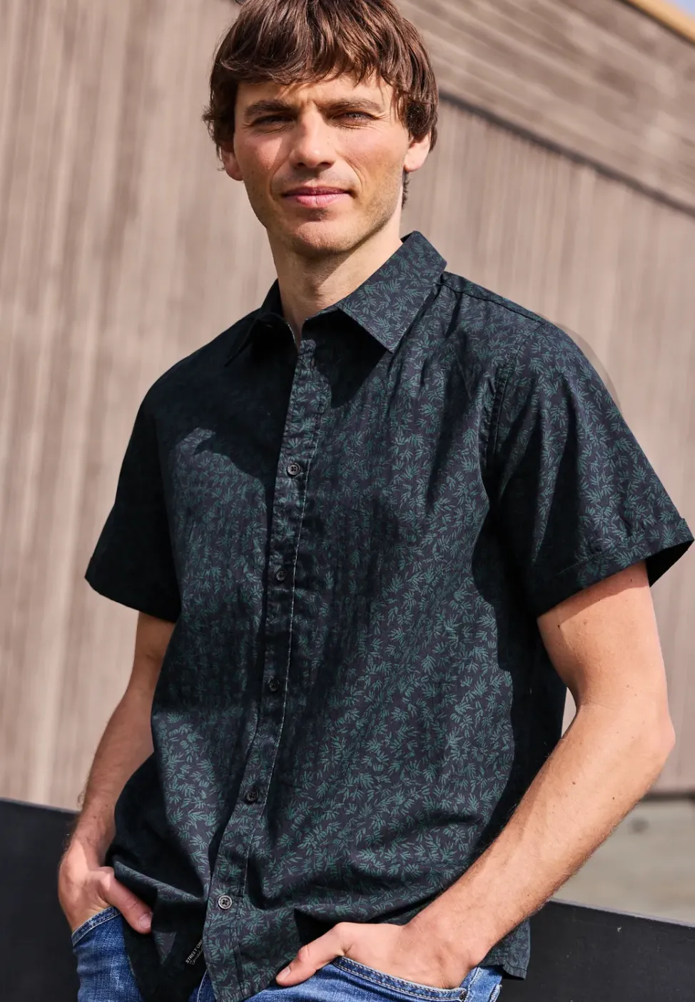 Chemise à manches courtes avec imprimé allover