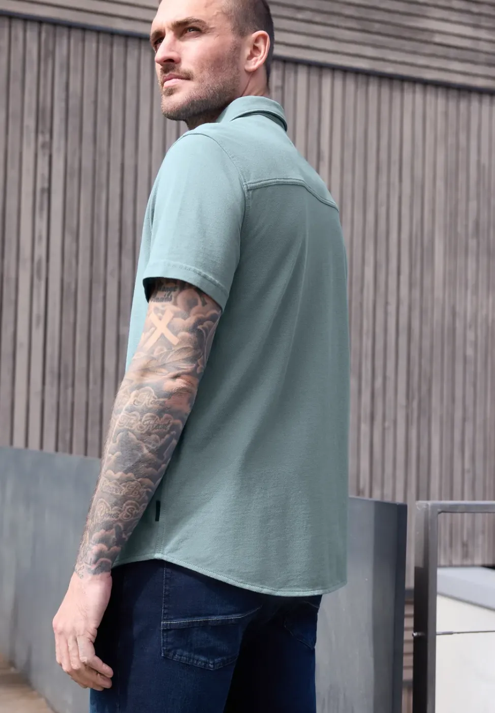 Chemise à manches courtes en qualité piquée