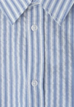 Chemise à manches courtes en qualité seersucker