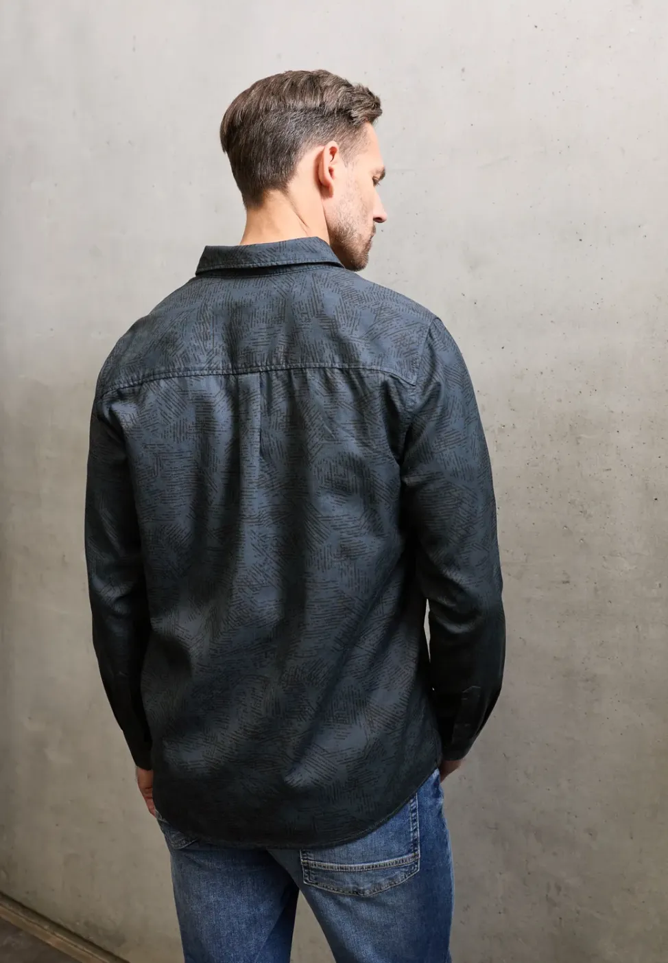 Chemise à motifs