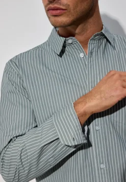 Chemise à rayures slim fit
