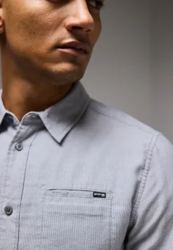 Chemise structurée slim fit