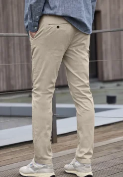 Chino avec ceinture stretch