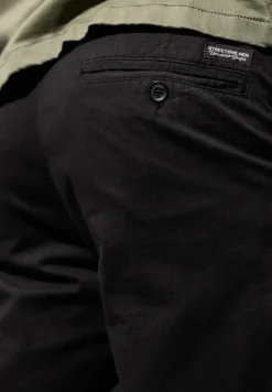 Chino avec ceinture stretch