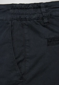 Chino avec ceinture stretch