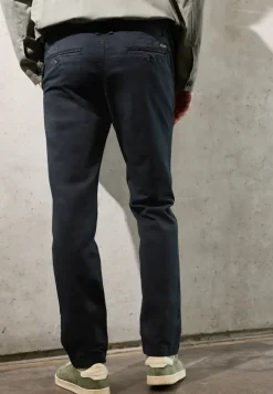 Chino avec ceinture stretch