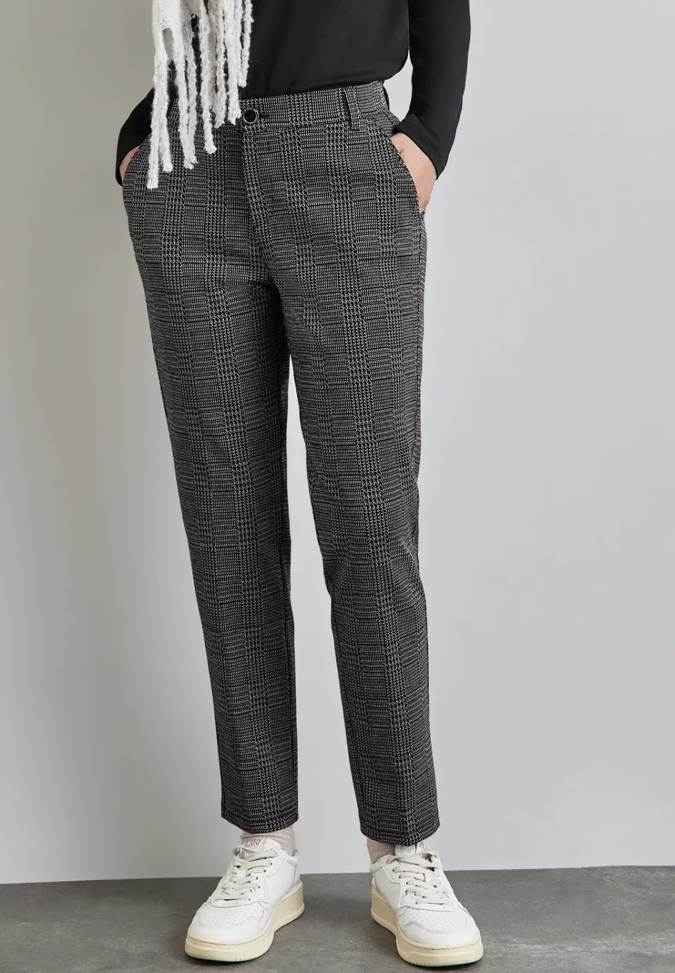 Chino à carreaux