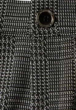 Chino à carreaux