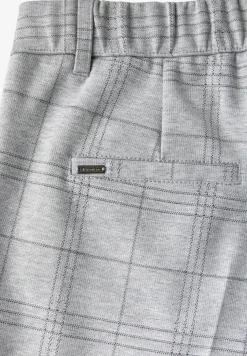 Chino à carreaux