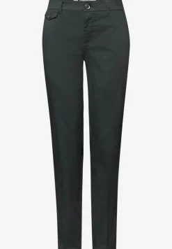 Chino en coupe casual dans une qualité douce
