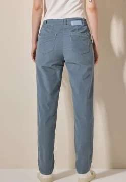 Chino en velours côtelé