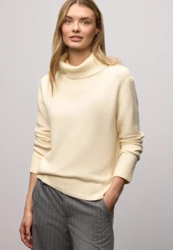 Doux pull à col roulé