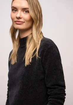 Doux pull-over chenille