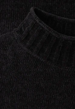 Doux pull-over chenille