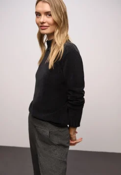 Doux pull-over chenille