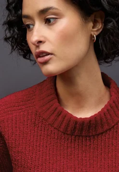 Doux pull-over chenille