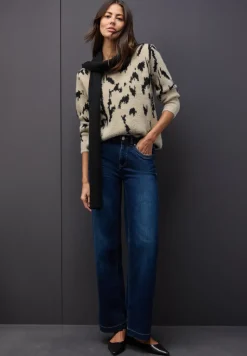 Doux pull-over jacquard