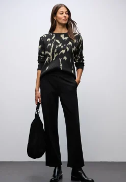 Doux pull-over jacquard