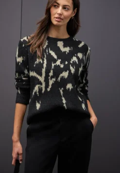 Doux pull-over jacquard
