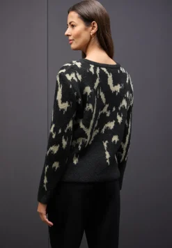 Doux pull-over jacquard