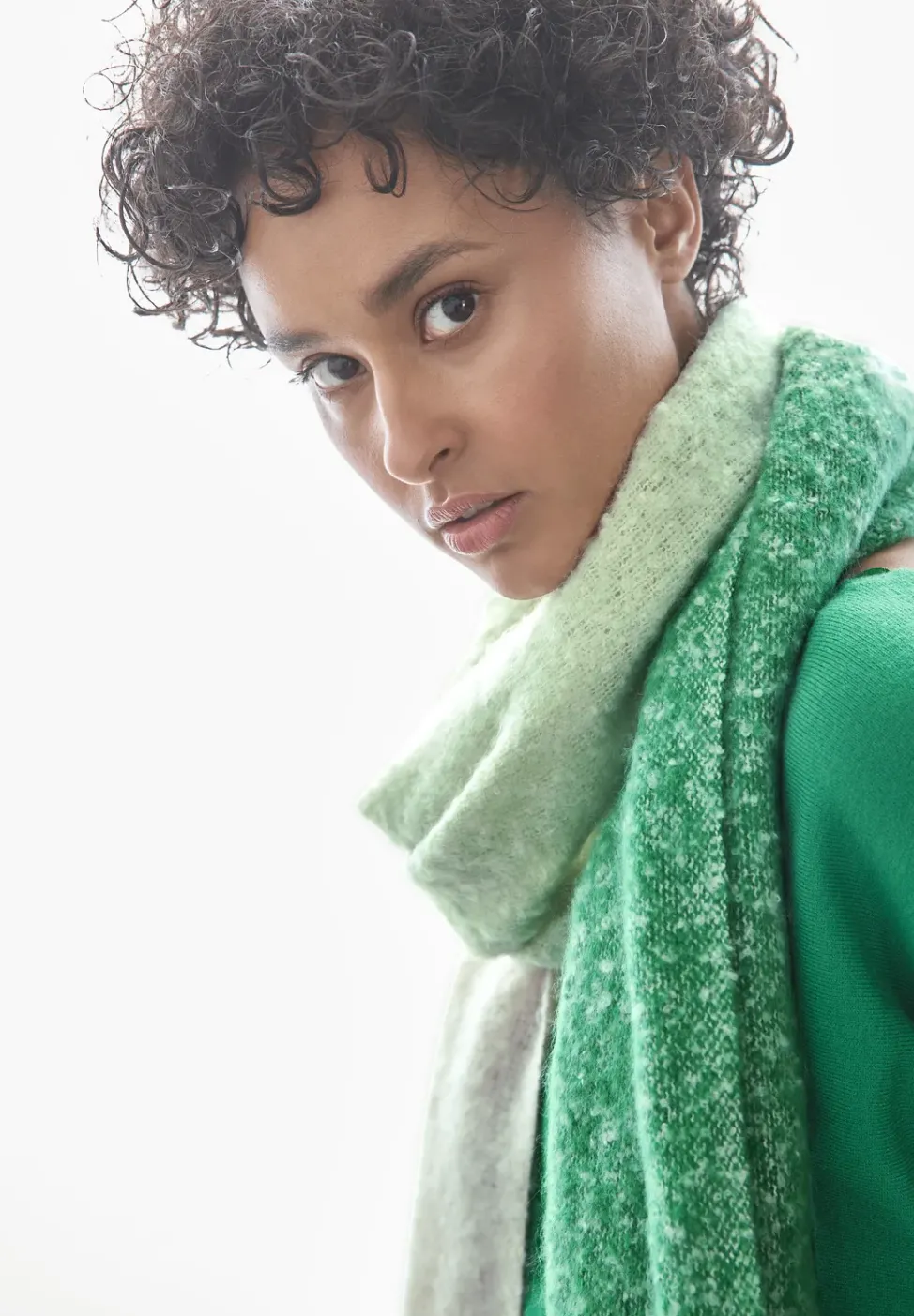 Foulard avec dégradé de couleurs