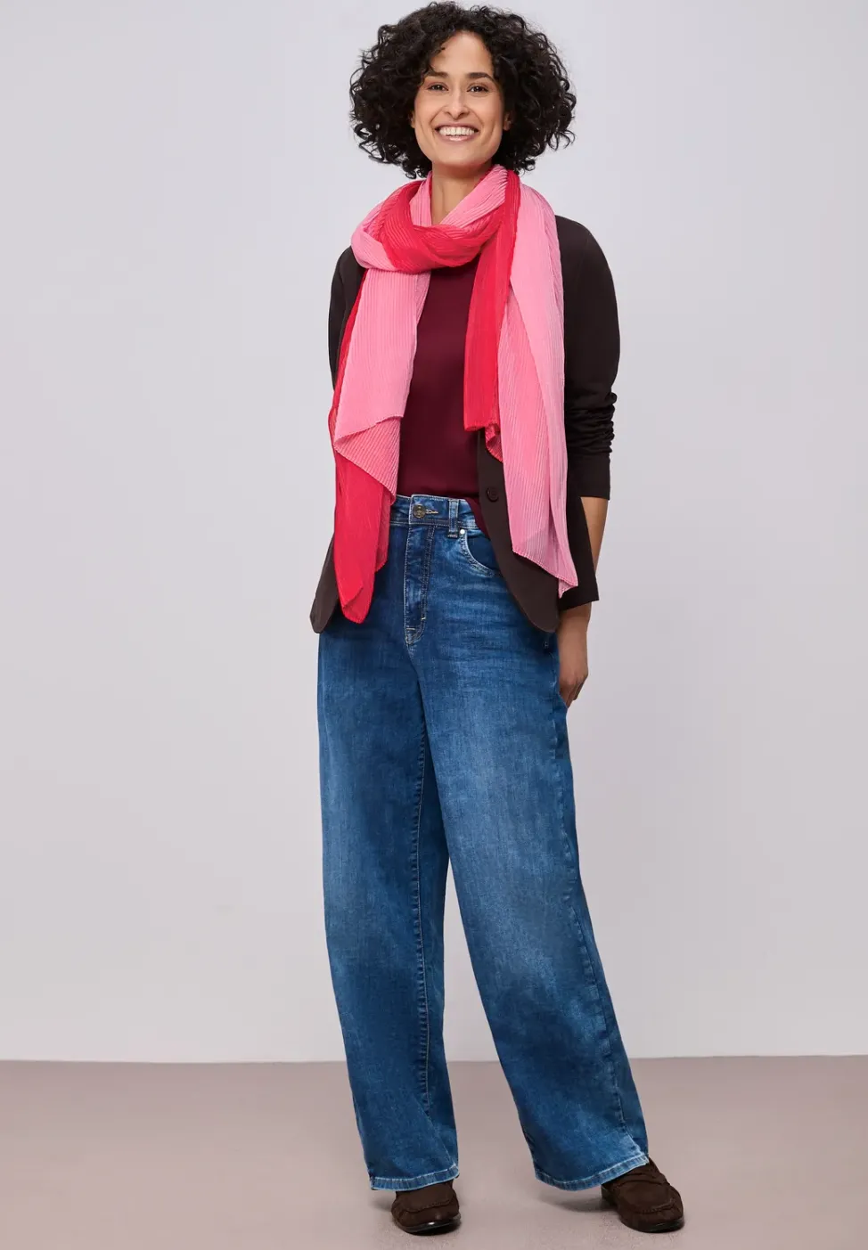 Foulard avec dégradé de couleurs